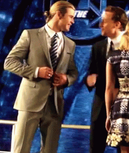 Tom Hiddleston GIF