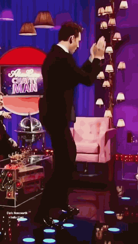 Tom Hiddleston Loki GIF