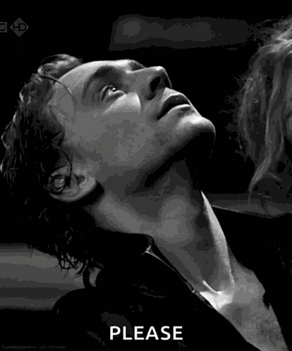 Tom Hiddleston GIF