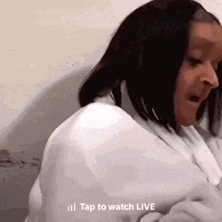 Toxiqueney Mannequinney GIF