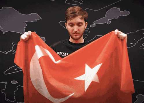 Turkey Flag Closer GIF