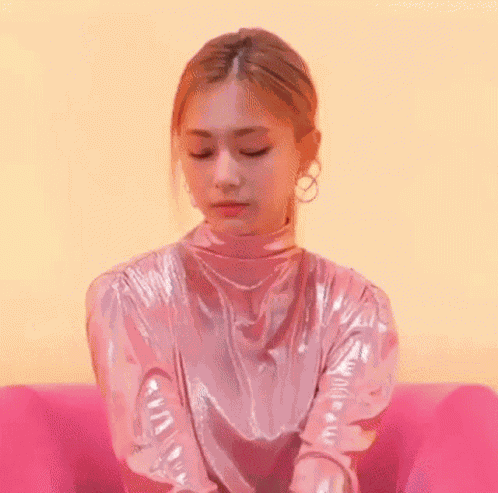 Twice Nayeon GIF