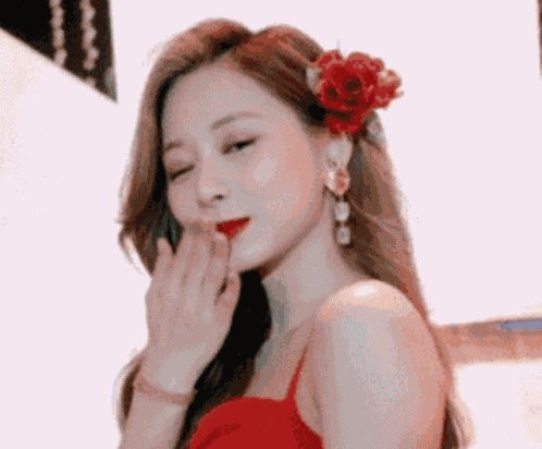 Twice Tzuyu GIF