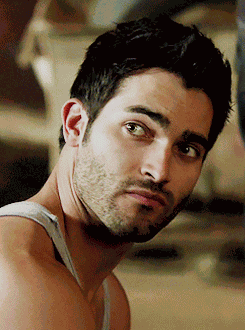 Tyler Hoechlin Crystal Bethany GIF