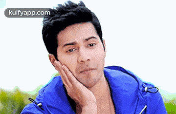 Varun Dhawan.Gif GIF