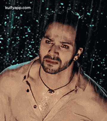 Varun Dhawan.Gif GIF