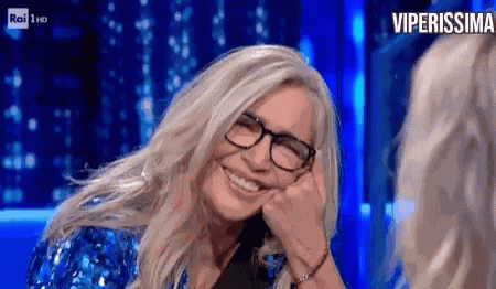 Viperissima Mara Venier Domenica In Trash Tv Gif Reaction GIF