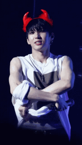 Vixx Leo GIF