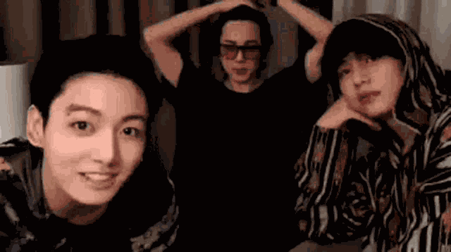 Vminkook Staring Vminkook Confused GIF