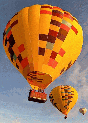 Volar Globo GIF
