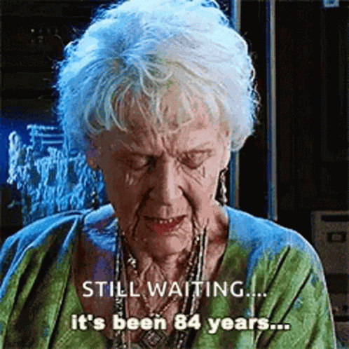 Waiting Titanic GIF