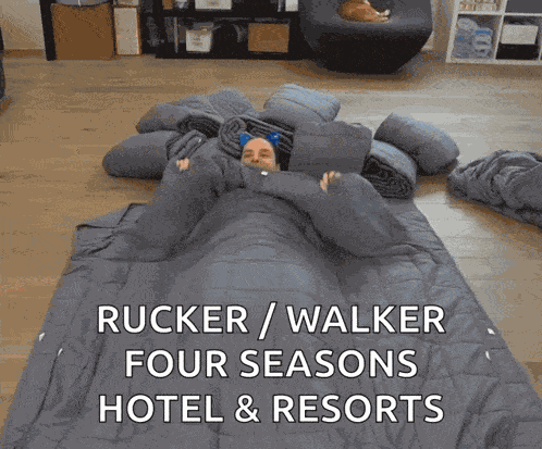 Wake Up Cristine Raquel Rotenberg GIF