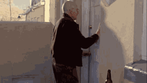 Walter White Jesse GIF