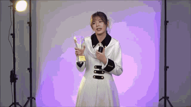 Wee Weeraya GIF