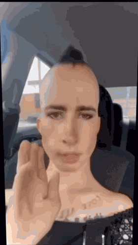 Wiedlak Letter Pfp GIF