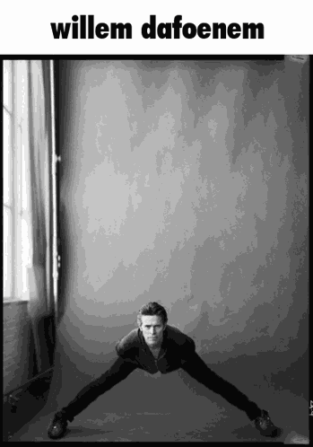 Willem Dafoenem Double Tap Foenem GIF