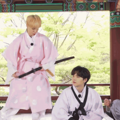 Yoonmin Dynataee GIF