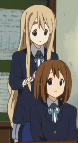 Yui Mugi GIF