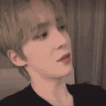 Yunho Ateez GIF