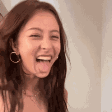 Yunjin Tongue Yunjin Emote GIF