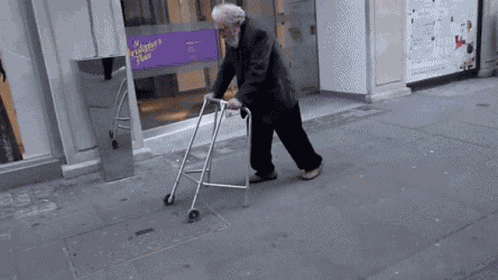 Zylis GIF